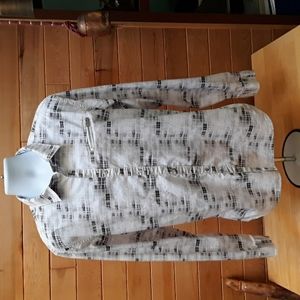 Snap up long sleeve casual shirt